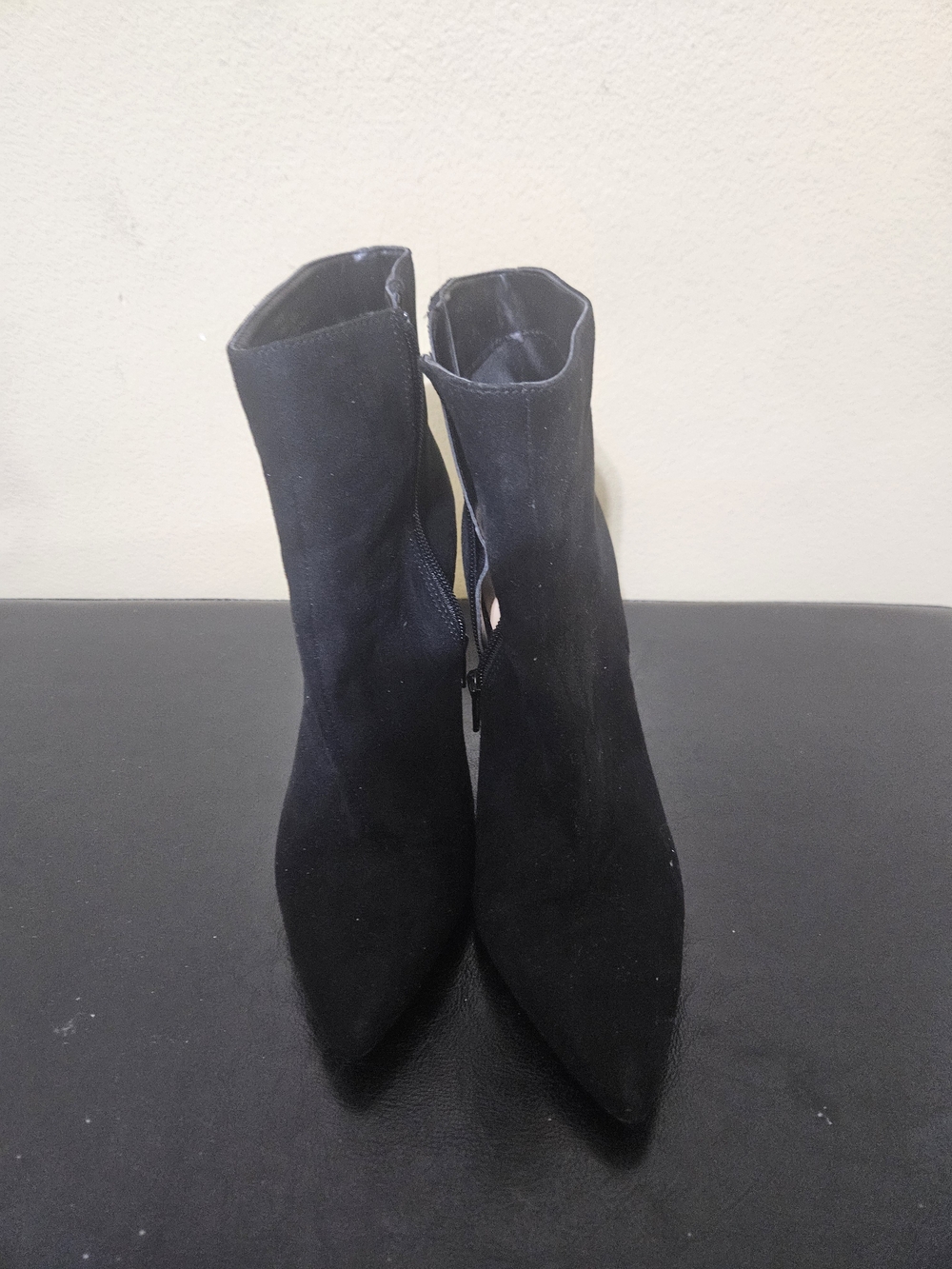 Thalia Sodi Black Pointed-Toe Ankle Booties